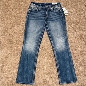 Miss Me Curvy Fit Short length size 28